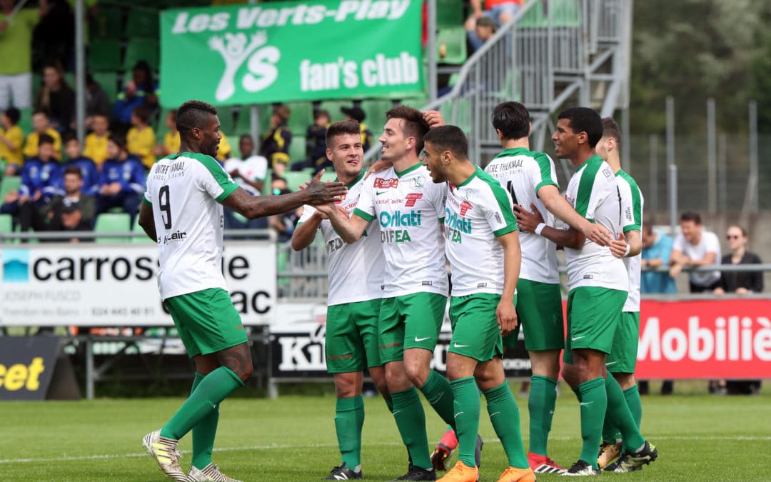 YVERDON, 19 mai 2018. Football. Promotion League. Yverdon-Sport - FC Bavois 3-1. La DER de Cissé à Yverdon. Cissé passeur, et Deschenaux marqueur.