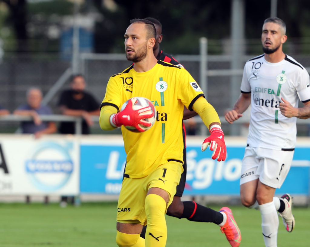 MIRKO SALVI ÉLOIGNÉ DES TERRAINS YverdonSport
