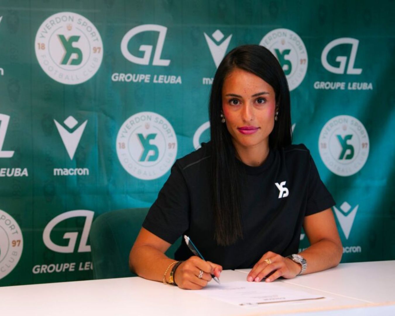 INES KHIRI, DEUXIÈME RENFORT POUR YS FÉMININ !