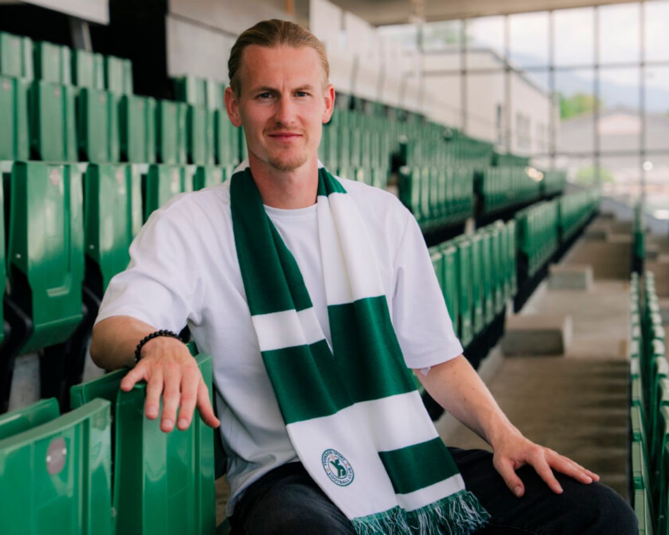 SIMON ENZLER S’ENGAGE À YS !