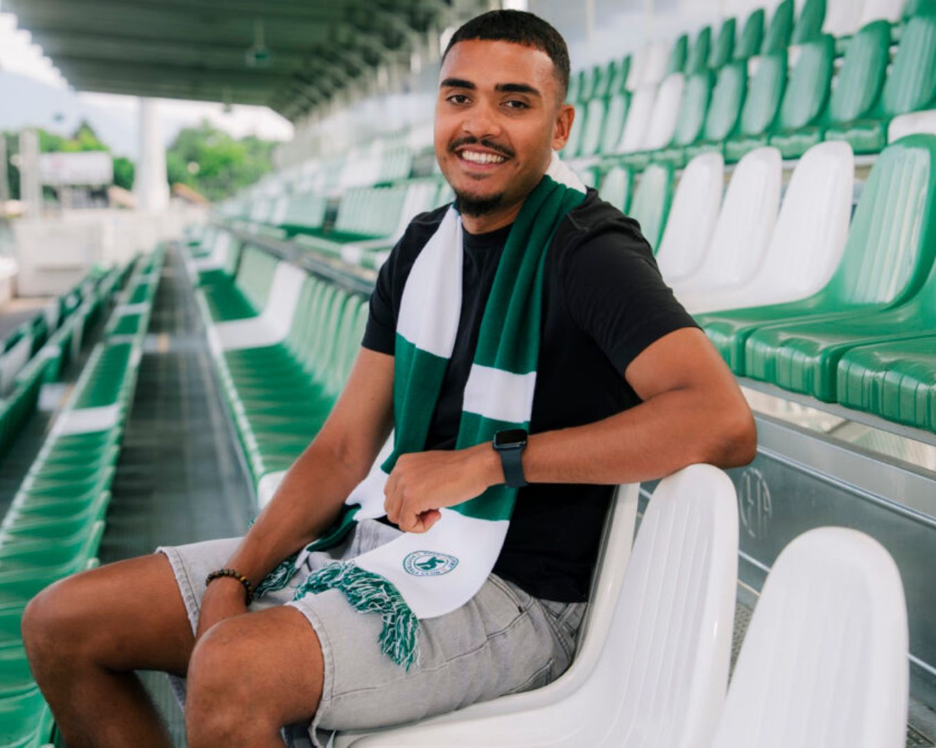 YS ACCUEILLE ROBIN BUSSET DANS SES RANGS !