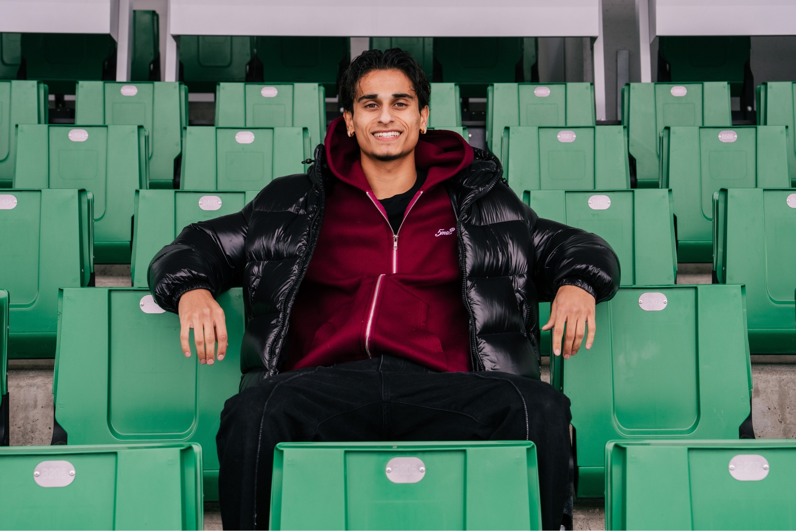 Ranjan Neelakandan prêté à YS